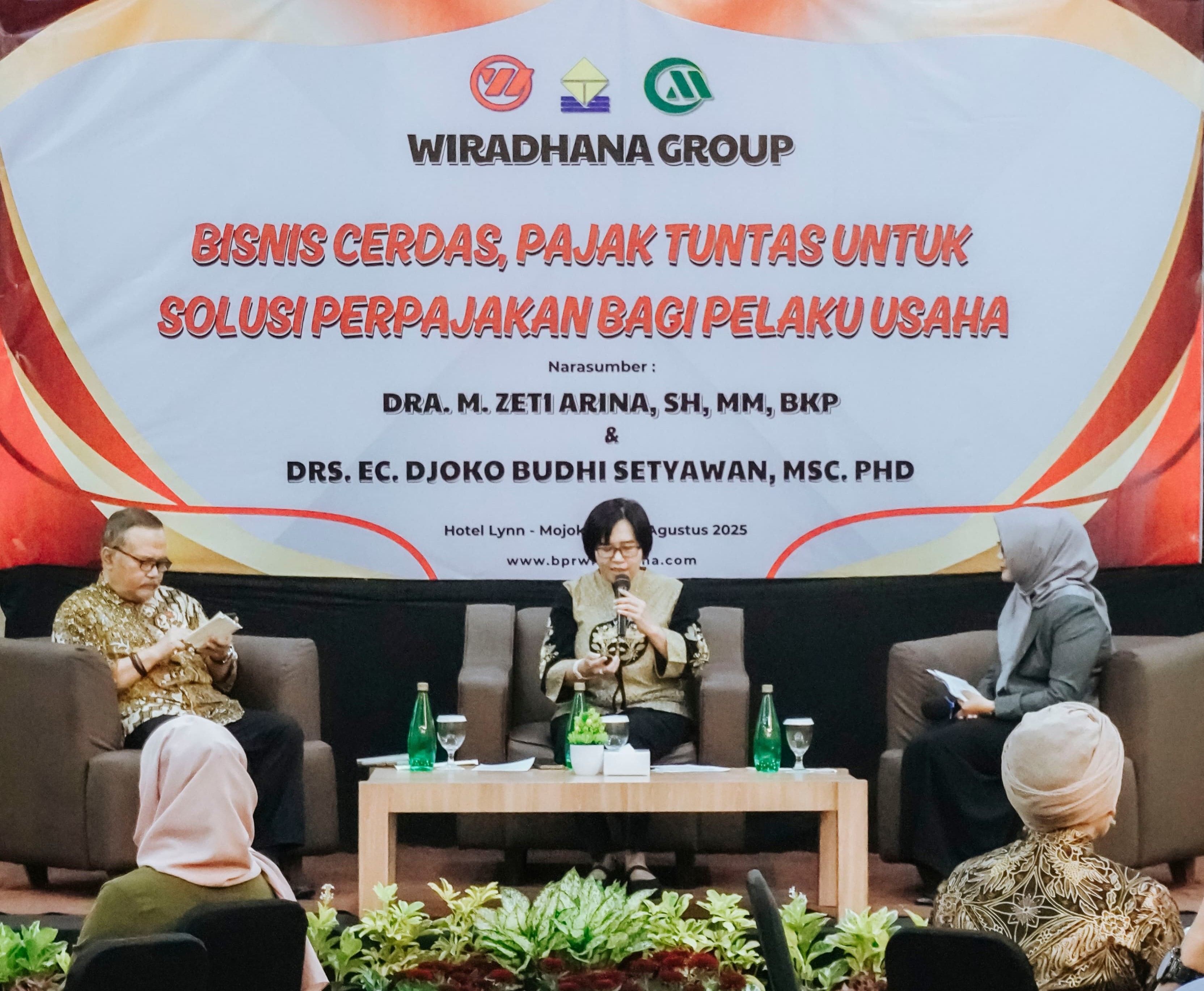 Tingkatkan Wawasan dan Kapasitas Pelaku Usaha, BPR Wiradhana Gelar Workshop Bisnis Cerdas, Pajak Tuntas untuk Solusi Perpajakan Bagi Pelaku Usaha